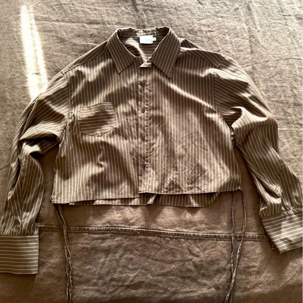 Deiji Studios cropped button down .
